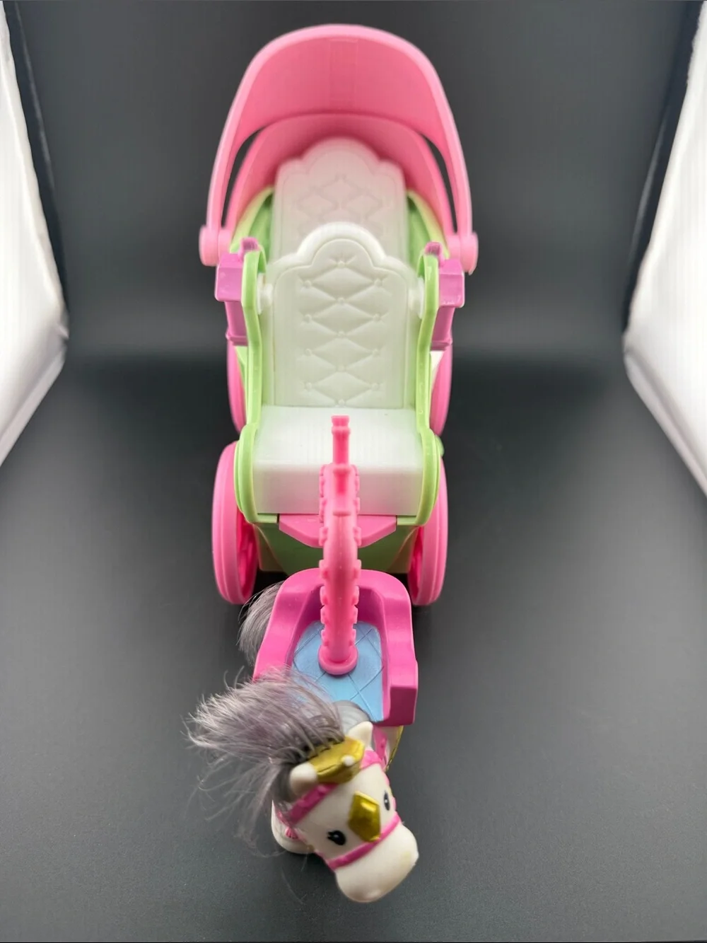 2008 Little People Fisher-Price Horse Carriage for Mia Royal Princess Coach 13